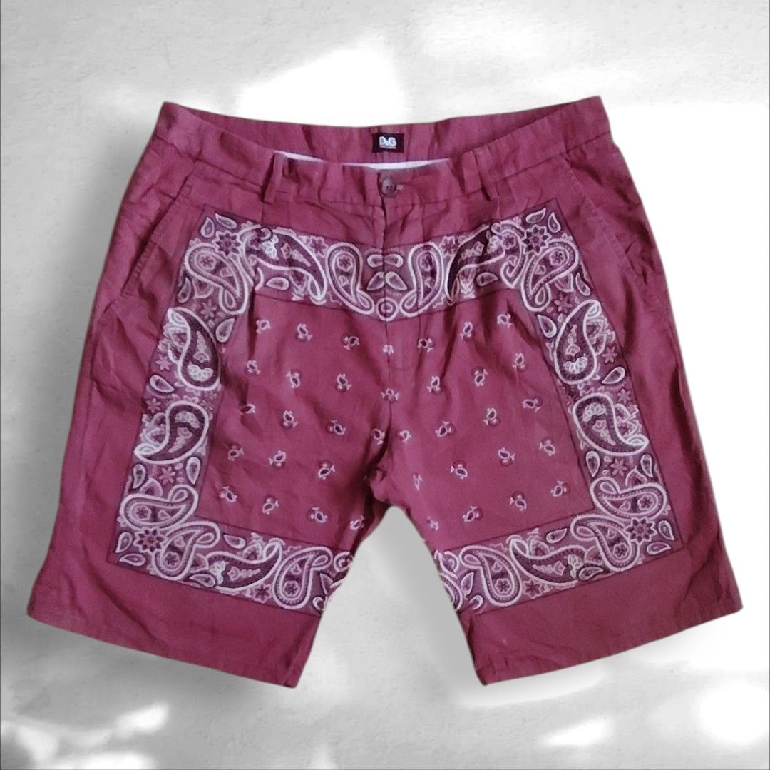 D&G Bandana Shorts (Category: Shorts) located in Marikina City. Submitted by kingdrel (Listing ID 1432224576, Image 1). Description: D&G Bandana Shorts W 39 L 22.5 VERYGOOD CONDITION NO ISSUE COLORATE 9.5-10.