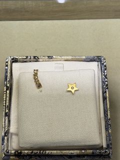 （分類：）位於 。 由 latteeee2 提交（商品編號 1432334570，圖片 1）。簡介： 。