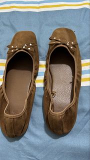 (Category: ) located in . Submitted by myownpreloved (Listing ID 1432263159, Image 1). Description: .