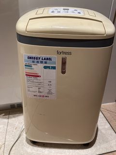 （分類：）位於 。 由 vinetal 提交（商品編號 1432315130，圖片 1）。簡介： 。
