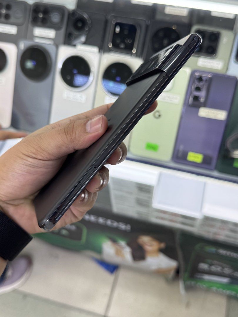 Google Pixel 8 Pro 512GB Openline US Variant 99%smooth No issues (Category: Google Pixel) located in San Juan City. Submitted by saabangadgetshop (Listing ID 1432297413, Image 3). Description: Onhand | Pre-owned Google Pixel 8 Pro 512GB OPENLINE US Variant NO HIDDEN ISSUES NO HISTORY OF REPAIR 99%Smooth TEST TO SAWA RESET ALL YOU WANT TEST ALL YOU WANT NOT REFURBISHED AUTHENTIC PHONE ALL WORKING (FREE 3UTOOLS) iPhones iPads only 🆓Freebies ✅Charg