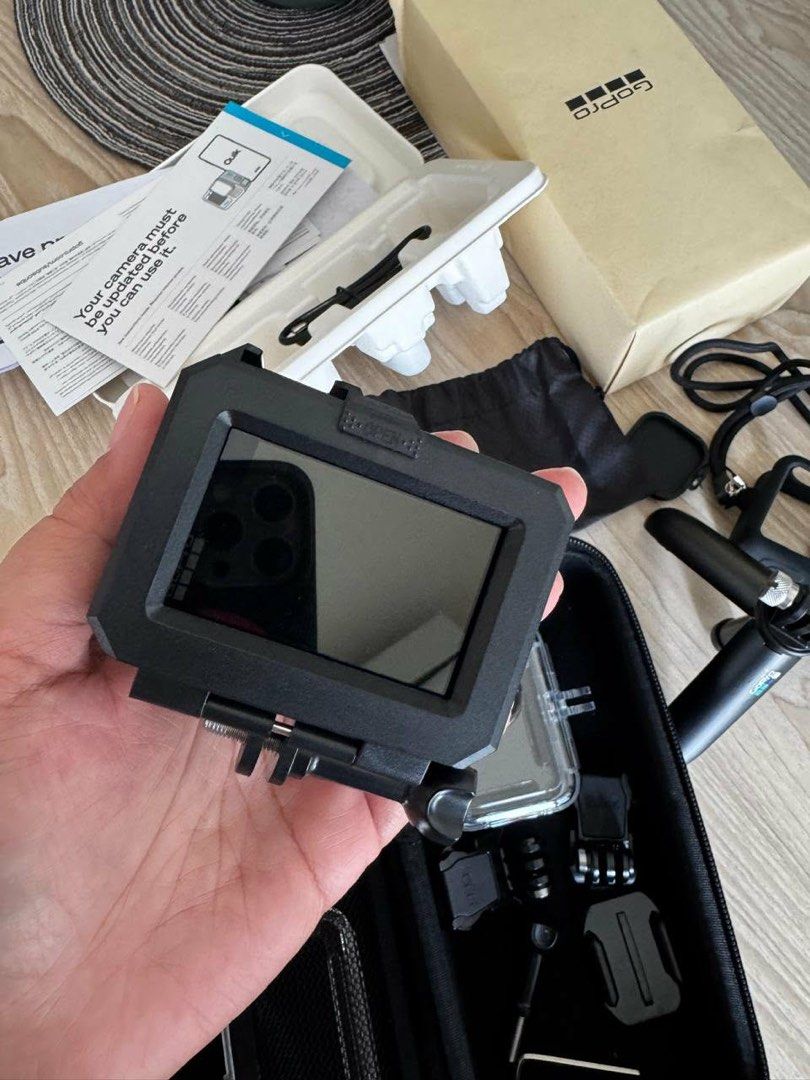 GoPro HERO11 Black (Category: Cameras) located in Taytay. Submitted by SV_Shop (Listing ID 1432318017, Image 2). Description: GoPro HERO11 Black Includes: - Tripod - Waterproof case - Mounting hardware - Original box and documentation included RFS: not used NO ISSUES!.
