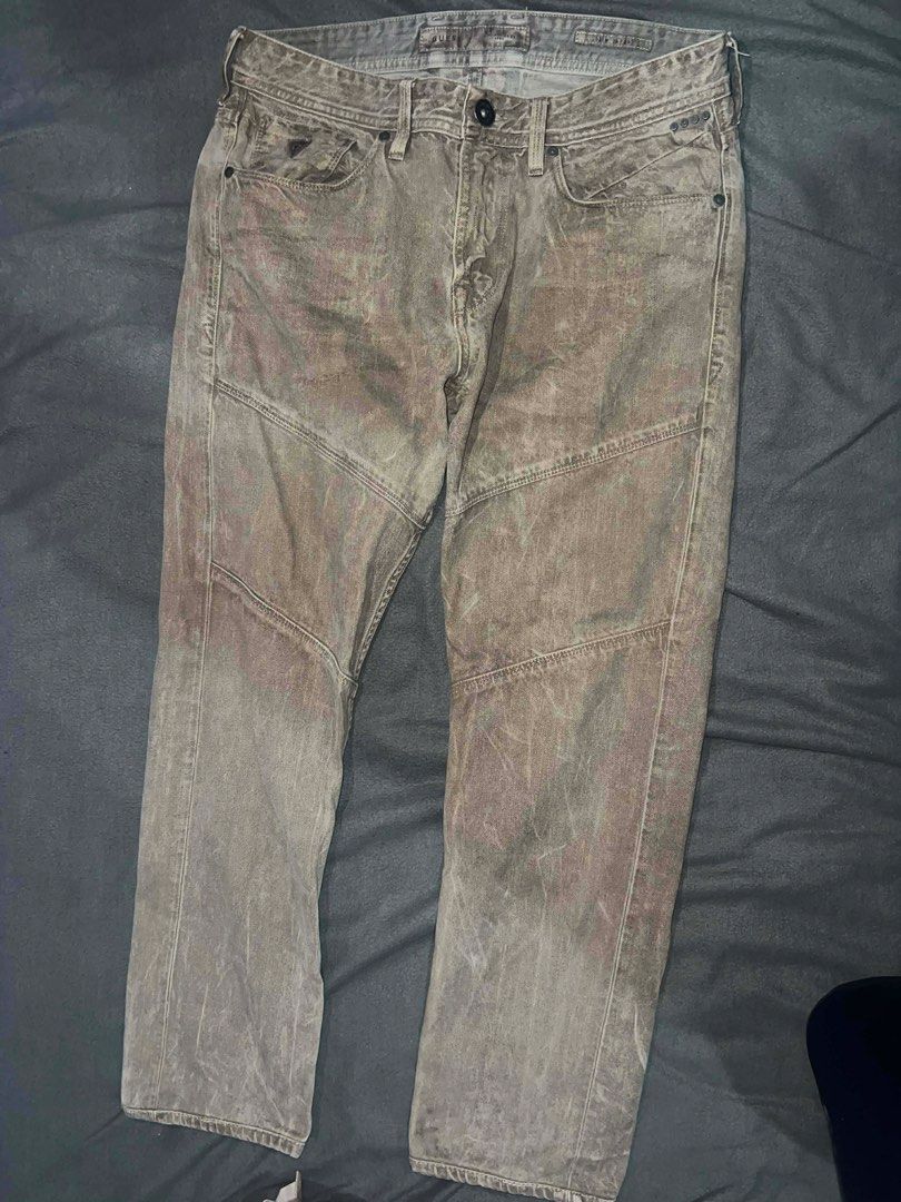 Guess Vintage Pants (Category: Jeans) located in Pasay City. Submitted by yang_mg21 (Listing ID 1432350407, Image 1). Description: Authentic Vintage Guess Los Angeles 1981 Very well taken care of, 9/10 condition Last price at 1.3k for sure buyer.