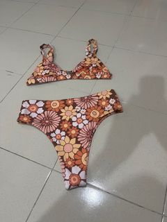 (Category: ) located in . Submitted by lindsz (Listing ID 1432331253, Image 1). Description: .