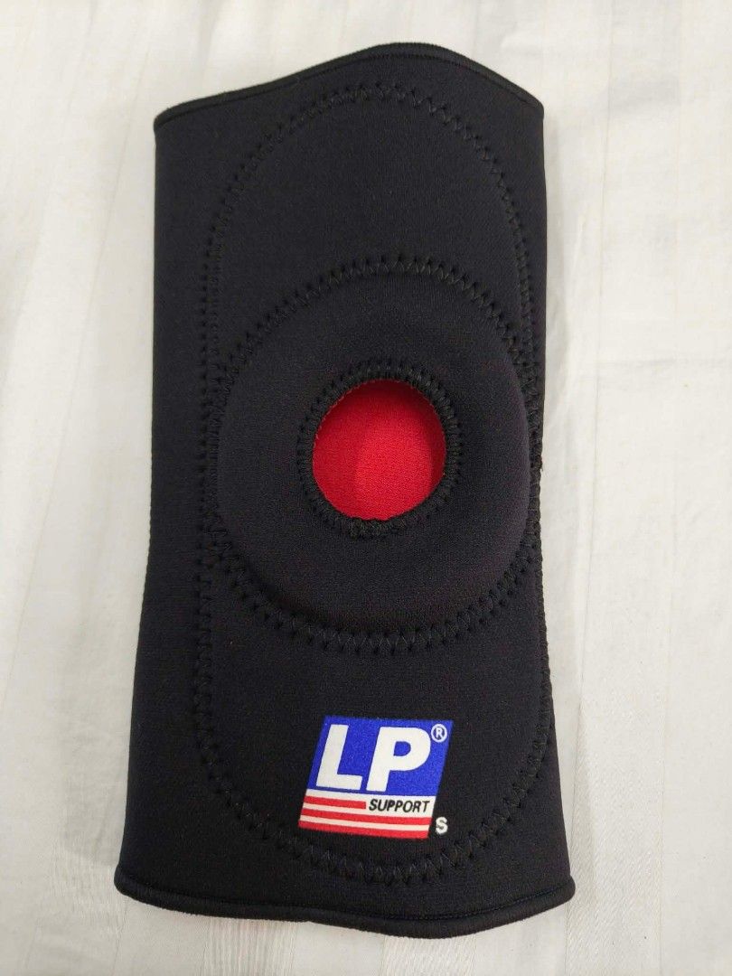 Knee support (open patella) (Category: Medical Supplies & Tools) located in Manila. Submitted by atarah1225 (Listing ID 1432198175, Image 3). Description: .