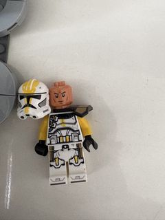 (Category: ) located in . Submitted by legobrick (Listing ID 1429395620, Image 1). Description: .
