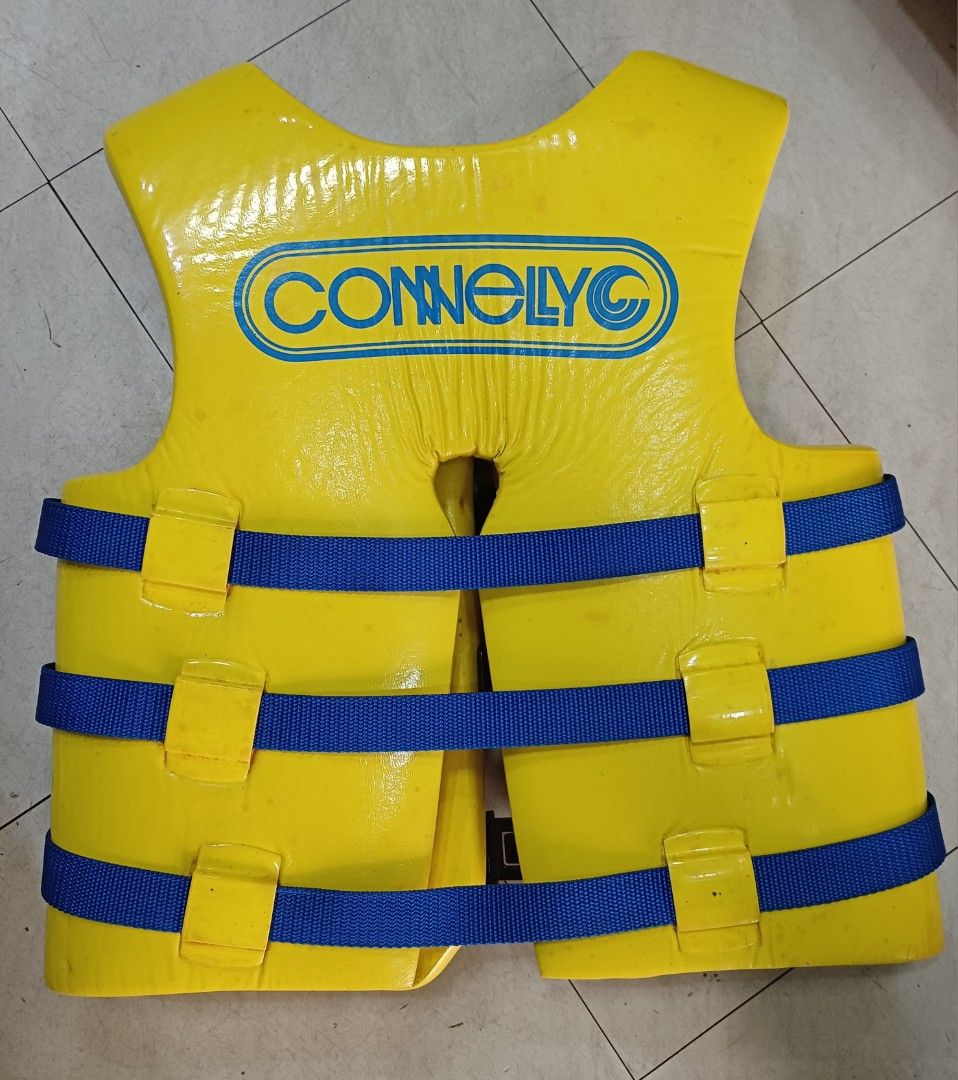 Life Vest chest size 34"-37" (Category: Other Sports Equipment and Supplies) located in Manila. Submitted by cly08 (Listing ID 1432253786, Image 2). Description: - Connelly Life Vest - Bright yellow color - Blue straps - Chest size: 34"-37" - Type III PFD - Suitable for various water activities -US Coast guard approved.