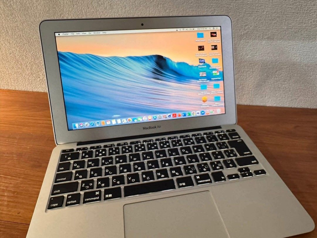 🎯MACBOOK AIR A1370 (2011)🎯 (Category: Laptops & Notebooks) located in Manila. Submitted by lonelyme_1986 (Listing ID 1432389967, Image 2). Description: 📍SUPER SLIM /BACKLIT KEYBOARD /with ORIGINAL CHARGER MACBOOK FOR SALE 📍 (1PCS AVAILABLE ) PRICE: 8,999 FIX 👉4GB /120GB 🎯MACBOOK AIR A1370 (2011)🎯 CORE I5- 2467U CPU @1.80GHZ (2ND GENERATION) 120GB APPLE SSD 4GB MEMORY 384MB INTEL HD GRAPHICS 3000 BUILT-IN CAMERA WIFI READY BLUETOOTH CARD RE