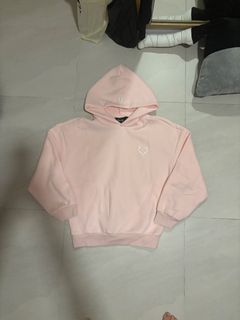 （分類：）位於 。 由 emberiishii 提交（商品編號 1432375111，圖片 1）。簡介： 。