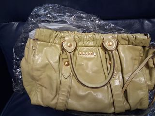 （分類：）位於 。 由 luckymbr 提交（商品編號 1432206940，圖片 1）。簡介： 。