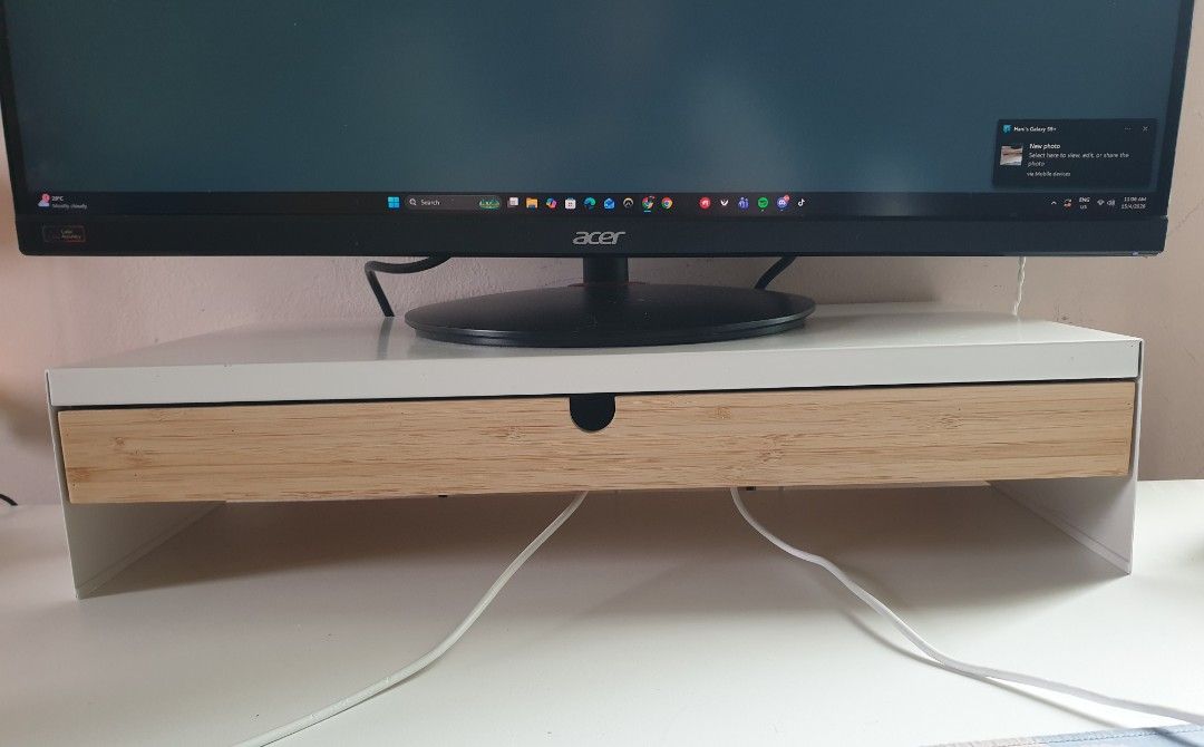 Monitor Riser (Category: Other Accessories) located in Kuala Lumpur. Submitted by dansellss11 (Listing ID 1432220388, Image 1). Description: - Selling this because im upgrading my setup Dimension Lenght: 42cm Height: 10.5cm Depth: 26cm.