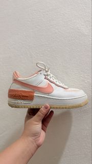 (Category: ) located in . Submitted by dolce_wardrobe (Listing ID 1432290829, Image 1). Description: .
