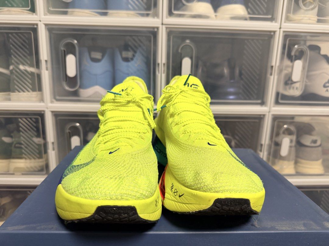 Nike Air Zoom Alphafly 3 (Category: Sneakers) located in Quezon City. Submitted by 30somethingtreasures (Listing ID 1432256982, Image 2). Description: - Nike Air Zoom Alphafly 3 - with OG box - used less than 5x .