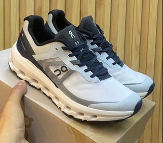 (Category: ) located in . Submitted by jksolestore (Listing ID 1432280205, Image 1). Description: .