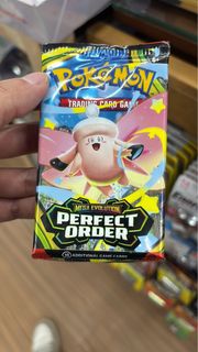 (Category: ) located in . Submitted by bearbrickforever (Listing ID 1432254955, Image 1). Description: .