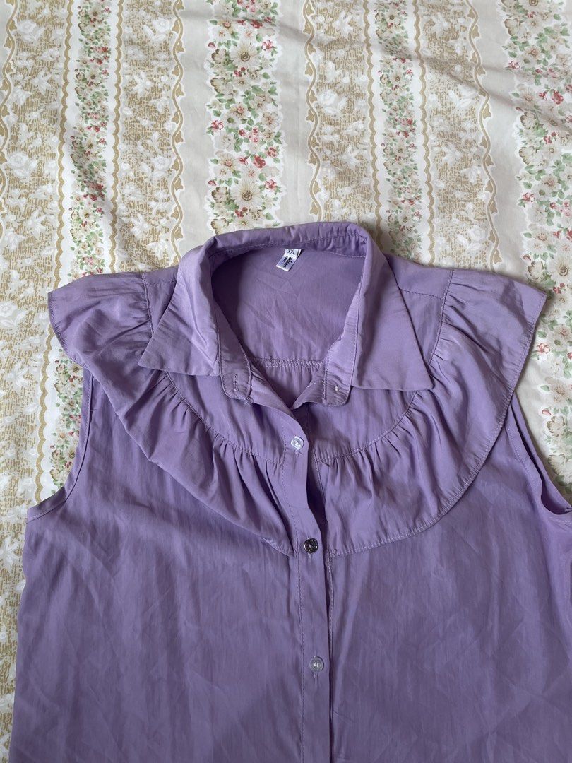purple sleeveless top (Category: Blouses) located in Lipa City. Submitted by sincerelyauri (Listing ID 1432309697, Image 2). Description: ⟢ ukay & preloved ⟢ manage your expectations ⟢ no flaws mop: gcash or bank tf loc: lipa city.