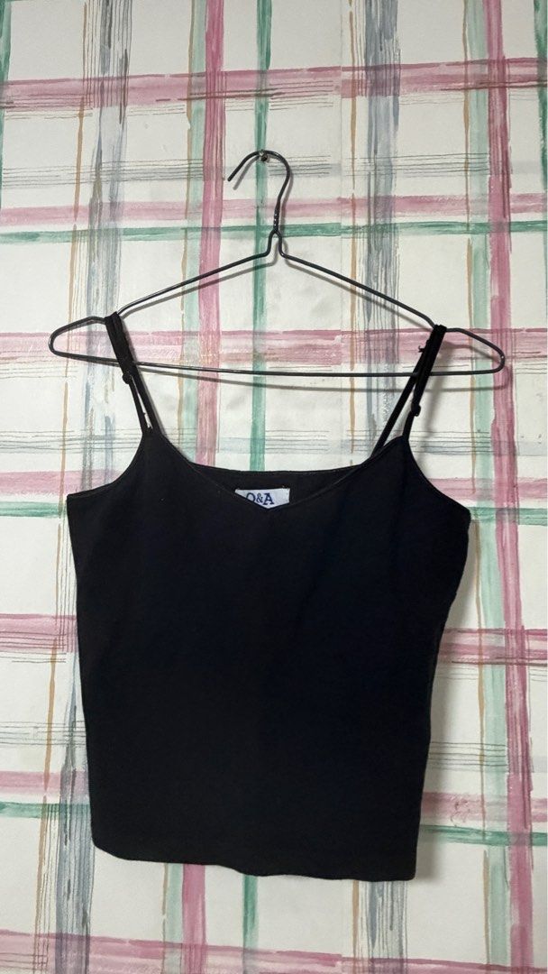 Q&A Black Spaghetti Strap Party Summer Bra Top (Category: Sleeveless) located in Mandaluyong City. Submitted by _rg123 (Listing ID 1432304619, Image 1). Description: - Brand: Q&A - Style: Spaghetti strap top - Color: Black - Features: Square neckline, adjustable straps, cropped - Bra Top - Material: 95% cotton, 5% spandex - Versatile and easy to wear Perfect for parties/summer .