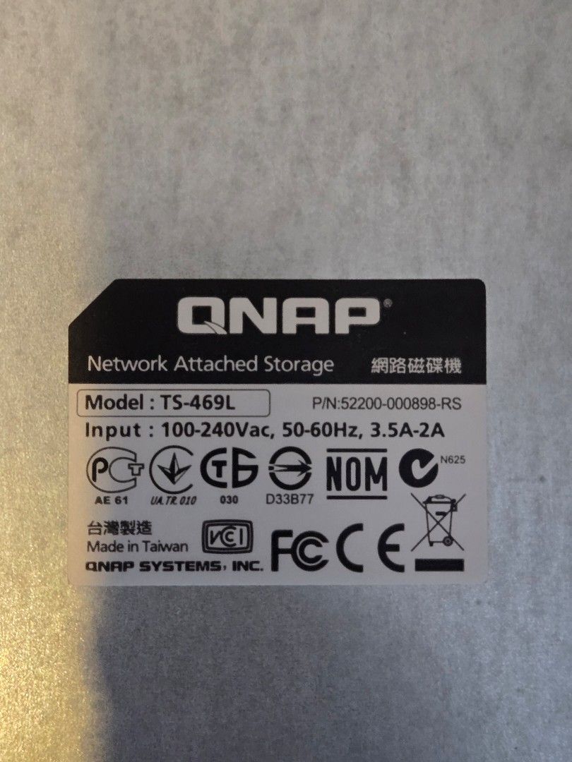 QNAP NAS Server 4 Bay475887633758300163