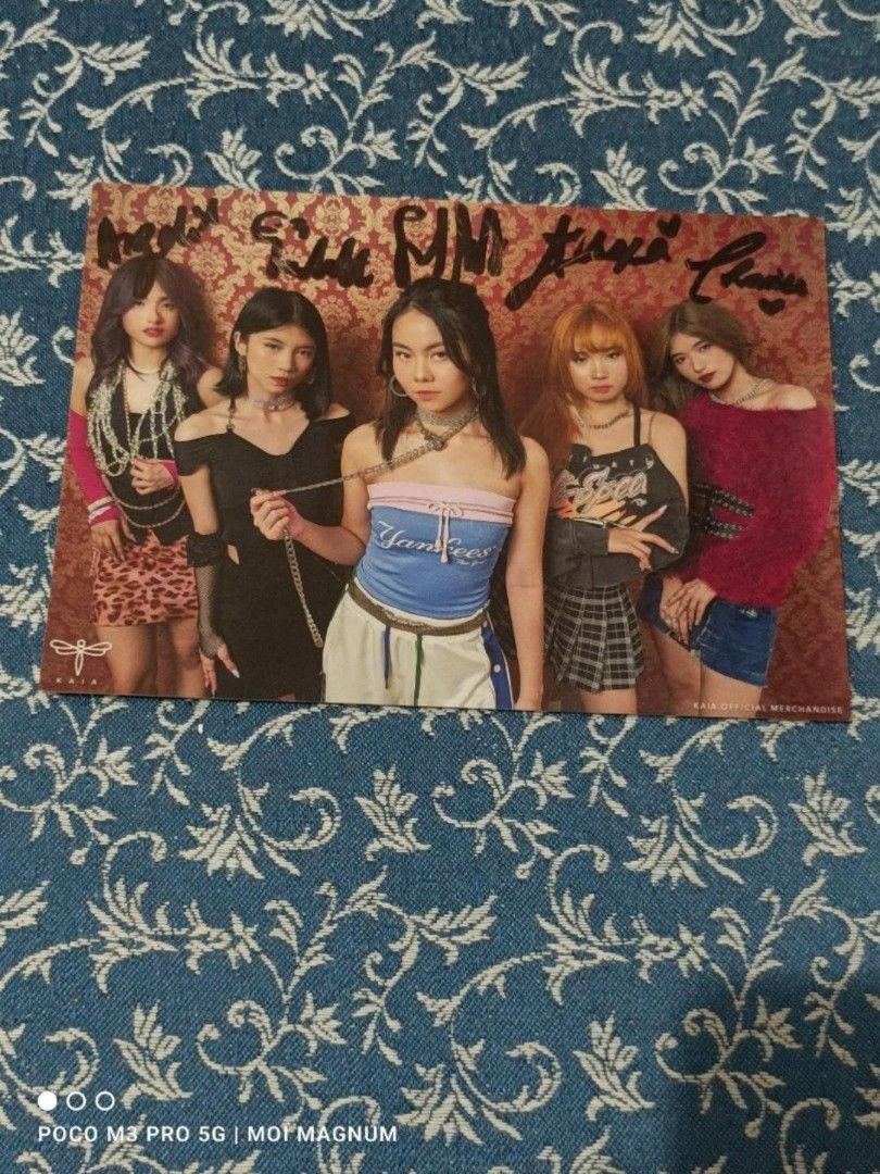 PPop Rare KAIA Signed Postcards (Category: Raw Singles) located in Muntinlupa City. Submitted by moimagnum (Listing ID 1432287757, Image 1). Description: - Authentic KAIA signed photocards - Features multiple group photos - Each card has a unique design and signature - Ideal for ZAIA and collectors - A must-have for P-Pop collections - shipping thru J&T Express (next day delivery).