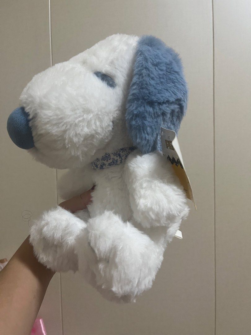 Rare Snoopy (Category: Vintage Collectibles) located in Las Pinas. Submitted by stuffhaven (Listing ID 1432359102, Image 2). Description: Location : Las Piñas Pick up or lalamove Jnt (Wednesday and Saturday only) Rare Snoopy Blue ears and nose. With pattern on collar and ears..