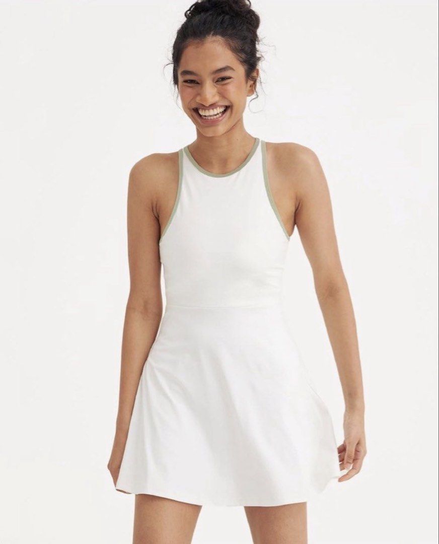 Recess Tennis Dress (Category: Activewear) located in Quezon City. Submitted by mochiringo84 (Listing ID 1432220768, Image 3). Description: - Never used - Recess tennis dress - White with green trim - Size 6 - Built-in bra - Flattering fit - Made of 82% nylon, 18% spandex - Perfect for tennis and active wear.