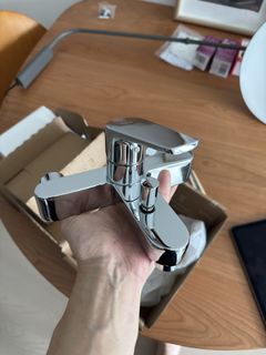 （分類：）位於 。 由 khcsit 提交（商品編號 1432197736，圖片 1）。簡介： 。