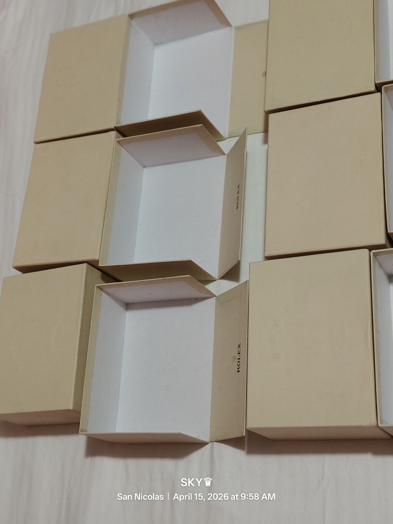 Rolex latest medium cardboard karton box (Category: Luxury Watches) located in Quezon City. Submitted by sky_sale (Listing ID 1432228812, Image 3). Description: authentic Original Genuine Legit cardboard or karton medium box latest 6500 each .
