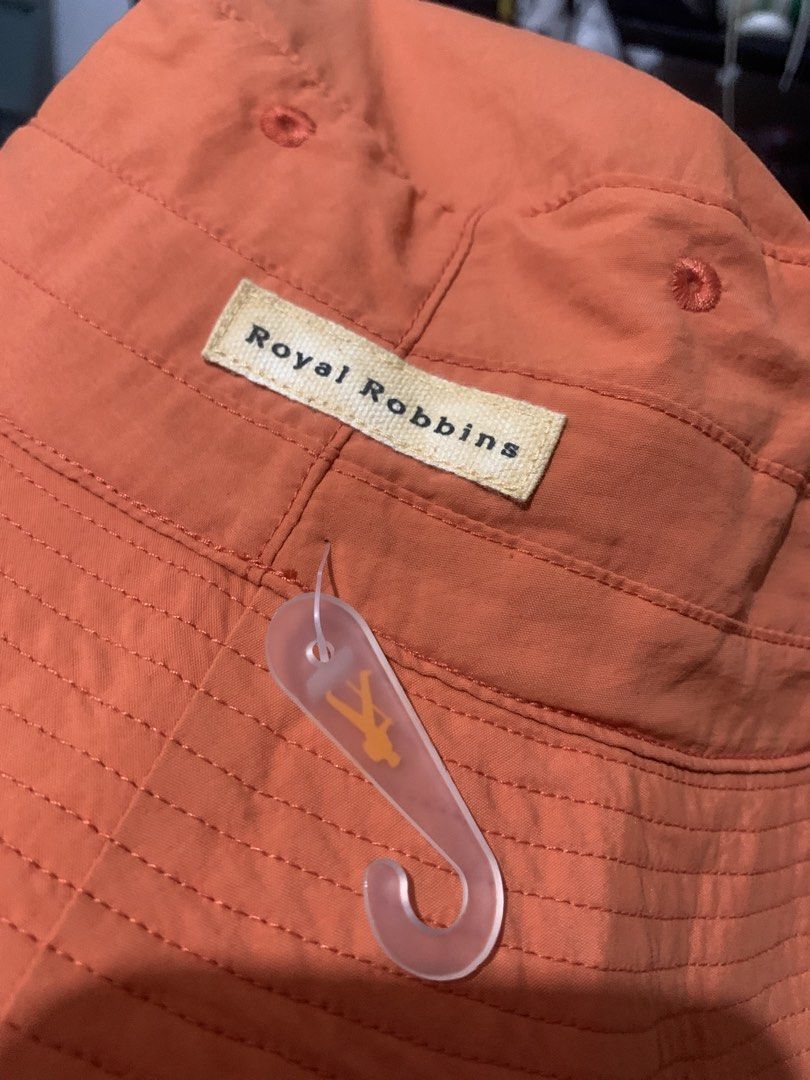 Royal Robbins bush hat brand new (Category: Caps & Hats) located in Muntinlupa City. Submitted by runbikerun (Listing ID 1432279038, Image 2). Description: Meet up filinvest Central Park 999 only .