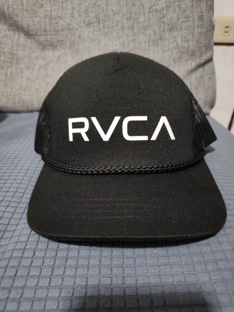 RVCA Black Cap (Category: Caps & Hats) located in Antipolo. Submitted by lian_and_liam (Listing ID 1432214846, Image 1). Description: - Black RVCA cap - RVCA logo on front - Mesh back for breathability - Adjustable strap - Structured design - Cut tag manage your expectations this is a pre love item .