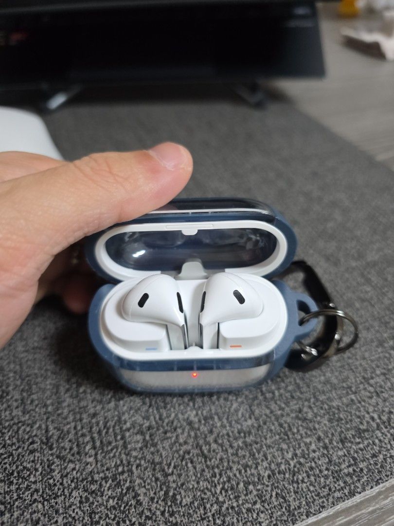 Samsung buds 3429467615374888964