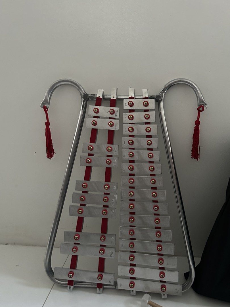 Small Xylophone Lyre (Category: Musical Instruments) located in San Fernando. Submitted by takoalii (Listing ID 1432203120, Image 1). Description: Used ONCE! includes: lyre beater , strap , and bag ₱1,250 (Can PAYO) 📍Pampanga ✅ J&T or Meet Up (if around pampanga).