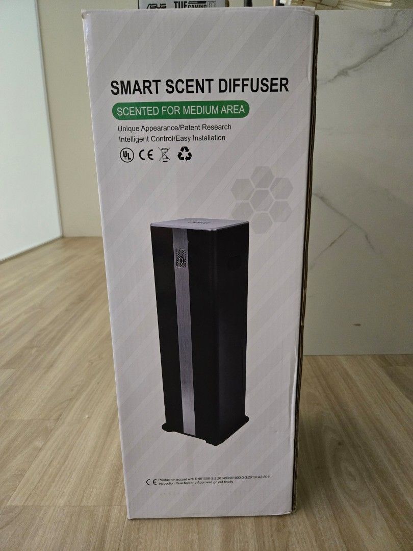 Smart Scent Diffuser (Category: Home Fragrance) located in Singapore. Submitted by mushroomwithcolours (Listing ID 1432312216, Image 2). Description: - Brand new smart scent diffuser - Intelligent timer program - Automatic on/off function - Coverage: ~1500m³ - DC12V, 14W, <50dba Suitable for office, shophouse, warehouse, commercial, home usage. Self collect at 757087..
