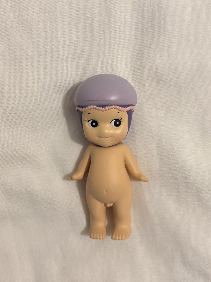 Sonny Angel Marine Series JELLYFISH Figurine (Category: Designer & Blind Box Toys) located in Singapore. Submitted by n7jqdztfv254461 (Listing ID 1432303323, Image 5). Description: - Sonny Angel Marine series figurine - With clothes!! Can be adjusted/Removed - Minor scratches on head - Doesn’t include packaging - Adorable design - Ideal for collectors - Ready to display .