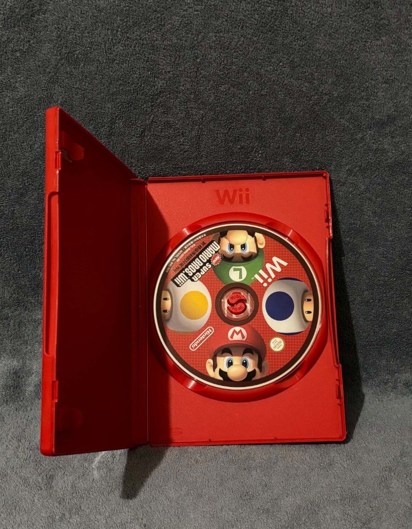 Super Mario bros.wii iQue Nintendo (Category: Nintendo) located in Pasig City. Submitted by shamiscollecton.ph (Listing ID 1432291900, Image 3). Description: .