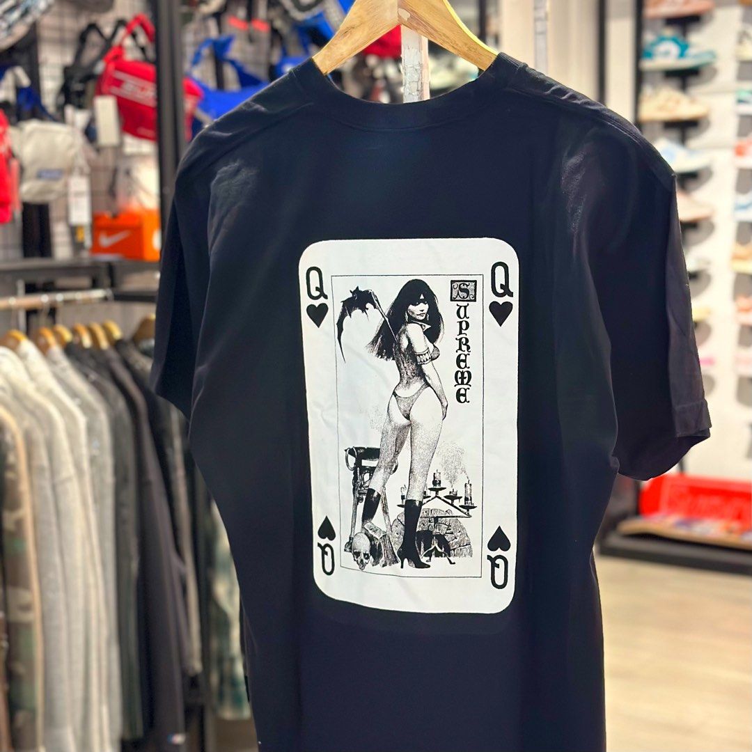 Supreme SS17 Vampirella Card Tee Black - XLarge (Category: Tshirts & Polo Shirts ) located in Quezon City. Submitted by inside_plug (Listing ID 1432256176, Image 2). Description: For sale Supreme SS17 Vampirella Card Tee Black - XLarge Brandnew Dm us to purchase.