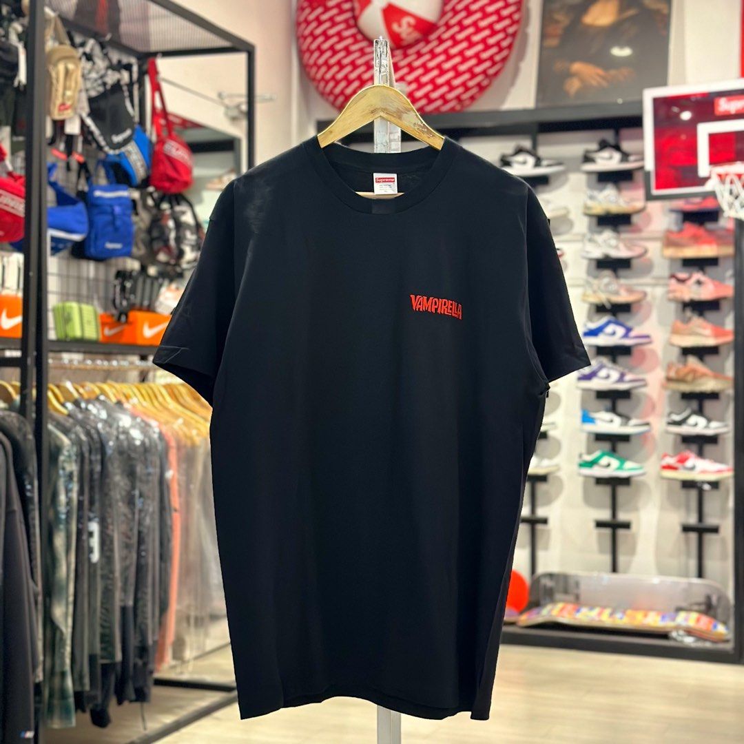 Supreme SS17 Vampirella Card Tee Black - XLarge (Category: Tshirts & Polo Shirts ) located in Quezon City. Submitted by inside_plug (Listing ID 1432256176, Image 3). Description: For sale Supreme SS17 Vampirella Card Tee Black - XLarge Brandnew Dm us to purchase.