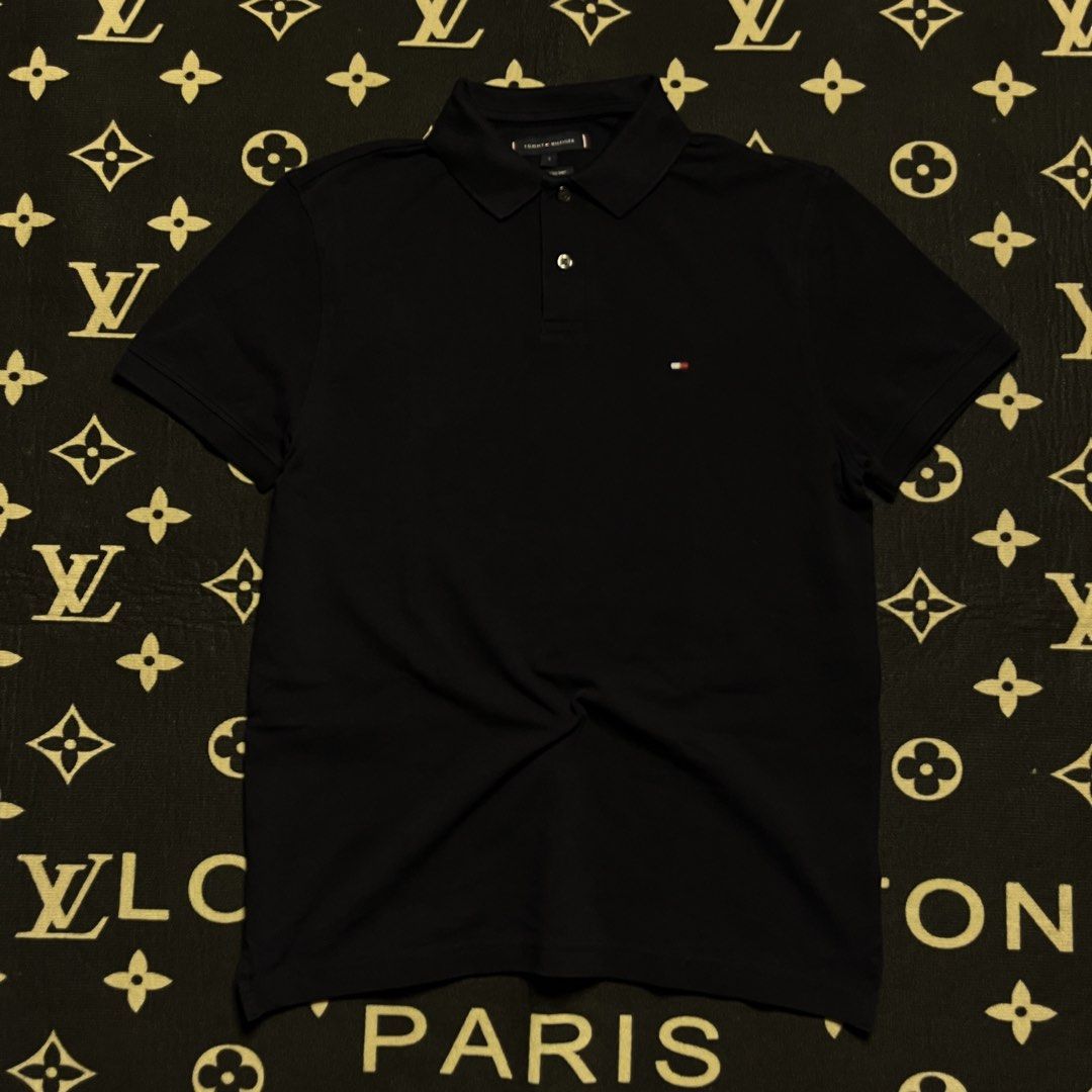 Tommy Hilfiger Classic Poloshirt (Category: Tshirts & Polo Shirts ) located in Dasmarinas. Submitted by eldosthrift (Listing ID 1432343838, Image 1). Description: Tommy Hilfiger Black Polo Shirt ‼️ Small (19 x 25) Brand new condition ✨ — no issue — clean black colorway ⚫ — classic Tommy Hilfiger flag logo 🇺🇸 — regular fit, comfy on-body #tommyhilfiger #poloshirt #blackpolo #vintageph #thriftph #ukayph #thriftedph #streetwearph #prelovedph #mine