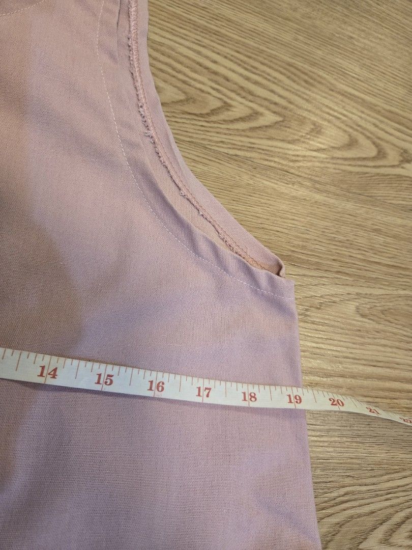 Unif0rm light pink maxi dress (Category: Dresses) located in Quezon City. Submitted by jen_4kids (Listing ID 1432265830, Image 3). Description: Unif0rm sari maxi dress Pockets both side Measurements posted (customized length) Size XL bt can fit L Excellent condition, worn 2x only.