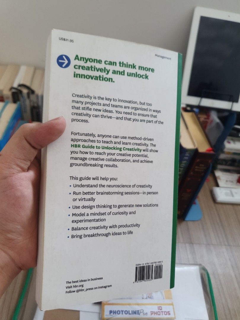 Unlocking creativity Harvard Business Review (Category: Textbooks) located in Bacoor. Submitted by true2value (Listing ID 1432216439, Image 2). Description: - "HBR Guide to Unlocking Creativity" book. - Features a green cover. - Designed to help you see things differently, spark innovation, and solve tough problems. - Perfect for anyone looking to boost their creative thinking and problem-solving skills..