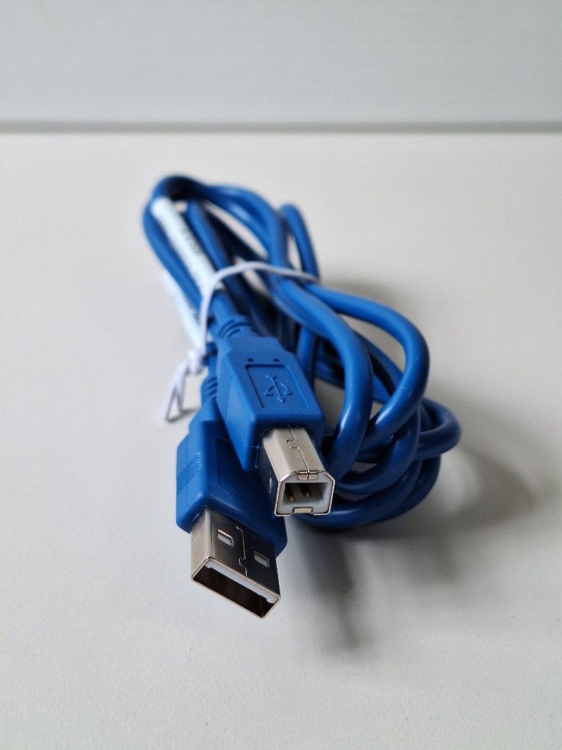 USB Printer Cable (Category: Cables & Adaptors) located in Singapore. Submitted by bestbuy2041 (Listing ID 1432288463, Image 1). Description: Brand new USB Printer Cable (1.5 metre) for connections between laptop and camera/printer/scanner/copier/all-in-one integrated machine..