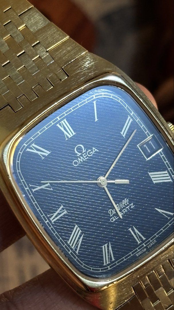 1979 Omega De ville (Category: Luxury Watches) located in Cavite. Submitted by marenghype (Listing ID 1432296431, Image 2). Description: ‼️ Omega De Ville Caliber 1332‼️ This specific movement was part of Omega’s pioneering era of electronic horology in the late 1970s and early 1980s Movement Type: It utilizes a Swiss-made quartz electronic analogic movement. - Black dial with a textured finish. - A gold tone roman numeral hour markers and hands 