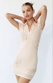 (Category: ) located in . Submitted by tildswardrobe (Listing ID 1432249577, Image 1). Description: .