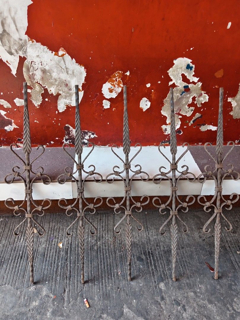 21pcs Baluster / Railings (Category: Construction & Building Materials) located in Caloocan City. Submitted by jhaicee_jhaimee24 (Listing ID 1432529957, Image 2). Description: ----*** ‼️CASH ON DELIVERY‼️ BASTA KAYA NG LALAMOVE DM OR CALL 09565100179 FOR FAST TRANSACTION PAYMENT 📢📢 ‼️GCASH‼️ ‼️BPI , AUB , UB ‼️.