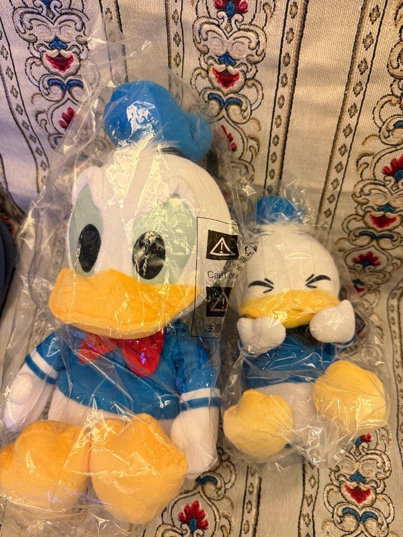 公仔 （分類：絨毛玩具）位於 Hong Kong。 由 ggwpbro 提交（商品編號 1432534147，圖片 9）。簡介： 有牌公仔 全要可議。