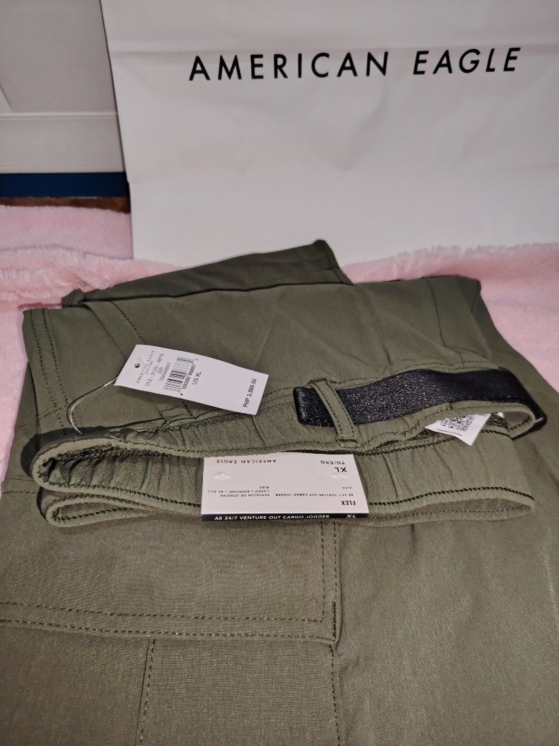American Eagle Cargo Pants (Category: Jeans) located in Taguig. Submitted by rtk06 (Listing ID 1432553929, Image 3). Description: - American Eagle cargo pants - Olive green color - Size 38 - - With original tags - Comfortable material - Great for casual and outdoor wear - slightly negotiable.