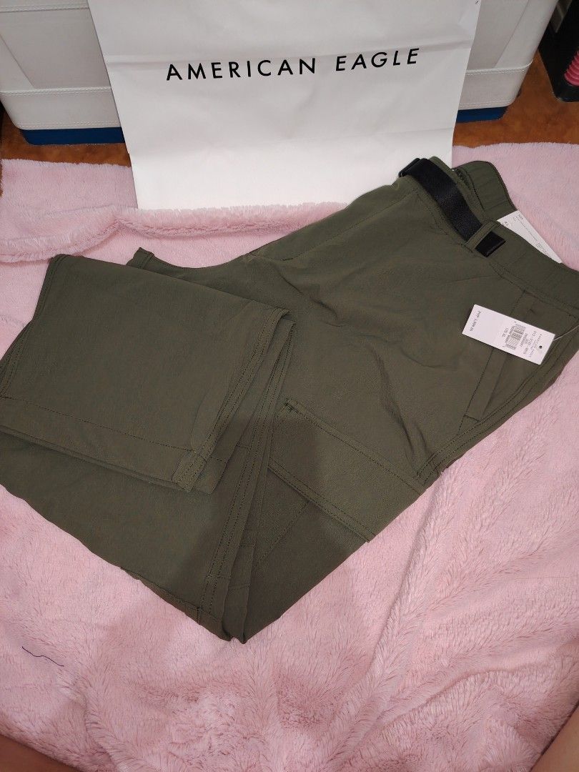 American Eagle Cargo Pants (Category: Jeans) located in Taguig. Submitted by rtk06 (Listing ID 1432553929, Image 2). Description: - American Eagle cargo pants - Olive green color - Size 38 - - With original tags - Comfortable material - Great for casual and outdoor wear - slightly negotiable.