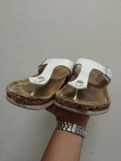 (Category: ) located in . Submitted by mfthrift (Listing ID 1432566368, Image 1). Description: .