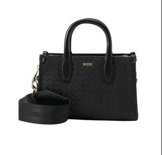 (Category: ) located in . Submitted by press2buy.sg (Listing ID 1432584095, Image 1). Description: .