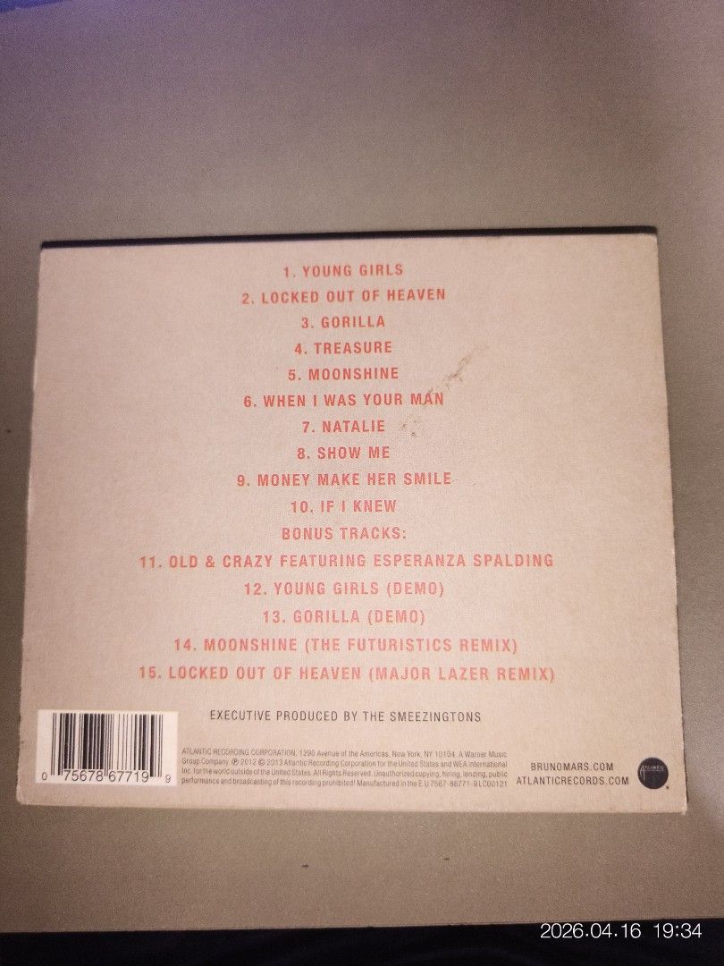 Bruno Mars Unorthodox Jukebox CD (Category: CDs & DVDs) located in San Jose del Monte. Submitted by xtian.jvne (Listing ID 1432515124, Image 2). Description: - Bruno Mars "Unorthodox Jukebox" CD - Features hit songs: "Locked Out of Heaven", "Treasure", "When I Was Your Man", and more! - Includes bonus tracks - In original case.