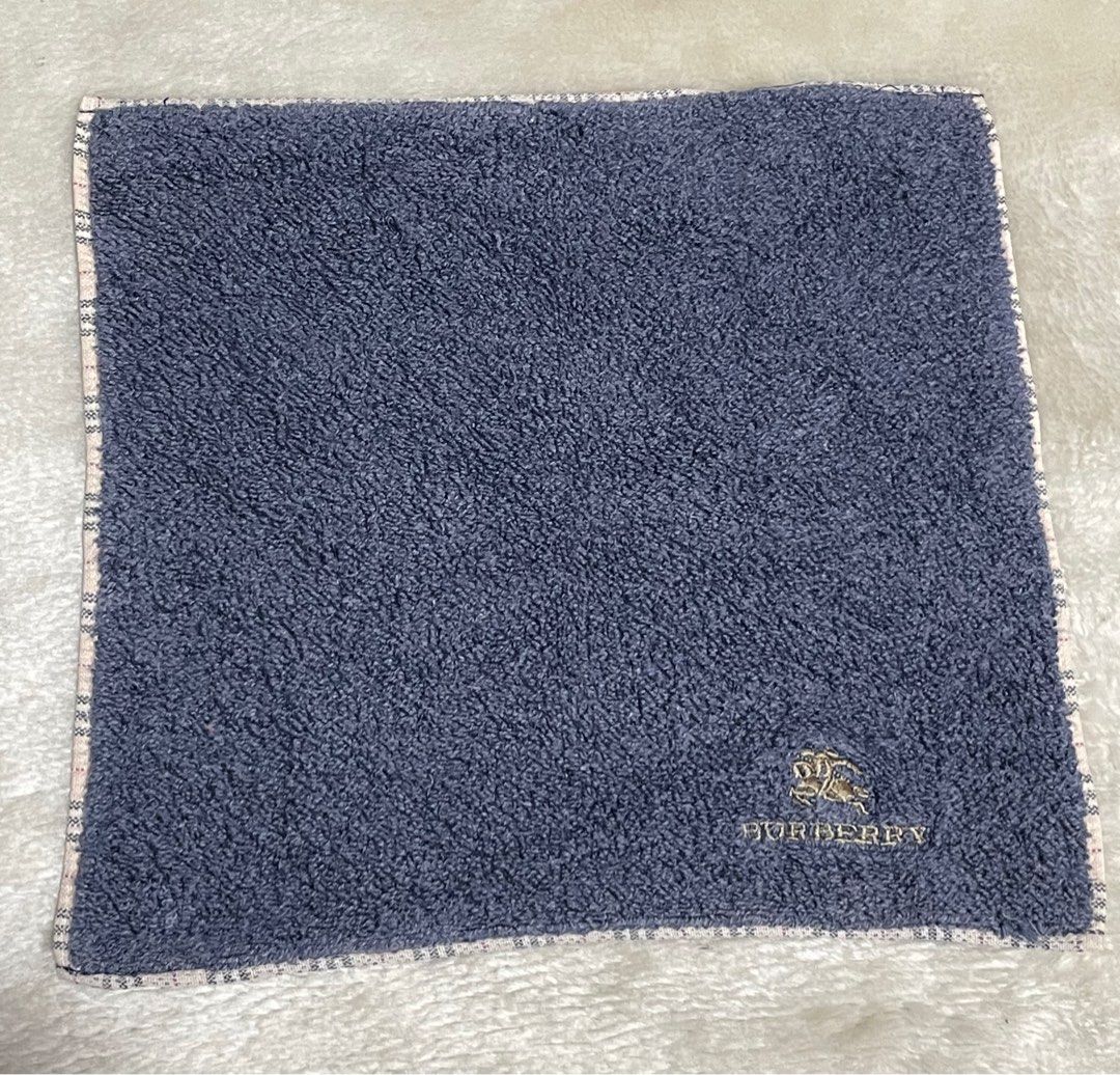 Burberry mini hand towel (Category: Towels, Napkins & Holders) located in Mandaue City. Submitted by chuchi152615 (Listing ID 1432506938, Image 1). Description: .